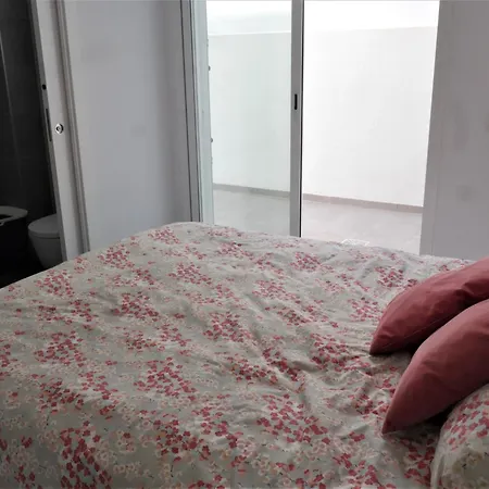 Bellaterra, Bq-2, Bajo A Apartamento
